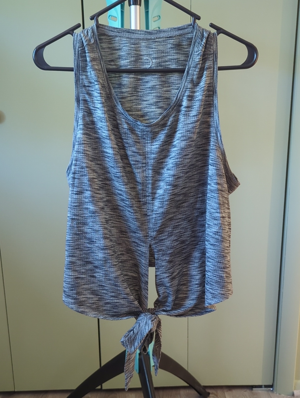 ZYIA Infinity Tank Heathered Gray